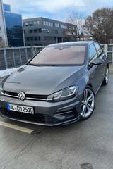 Volkswagen Golf 7.5 R-Line 1.5 TSI ACT DSG - Volkswagen Golf: 7 R Line