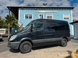 Mercedes-Benz Sprinter 213CDI Behindertenumbau+Rollstuhllift - schwarze Mercedes-Benz Sprinter