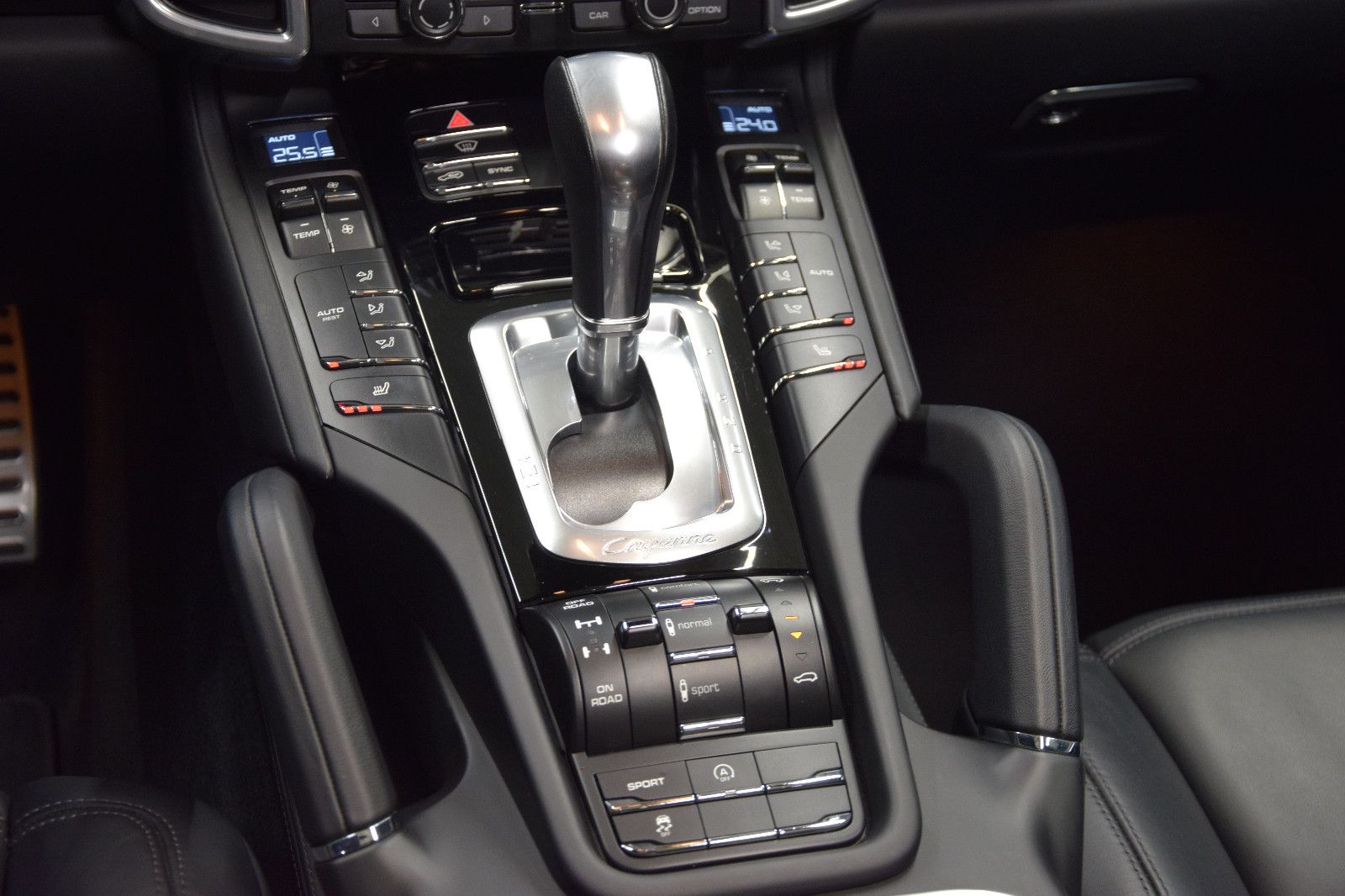 Fahrzeugabbildung Porsche Cayenne S V8 Diesel Leder Pano Bose Kamera 21"