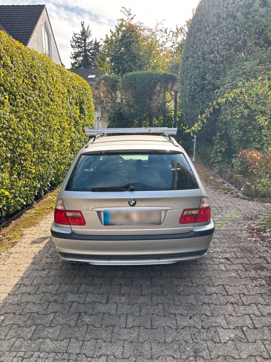 BMW 320 2004 — photo 8