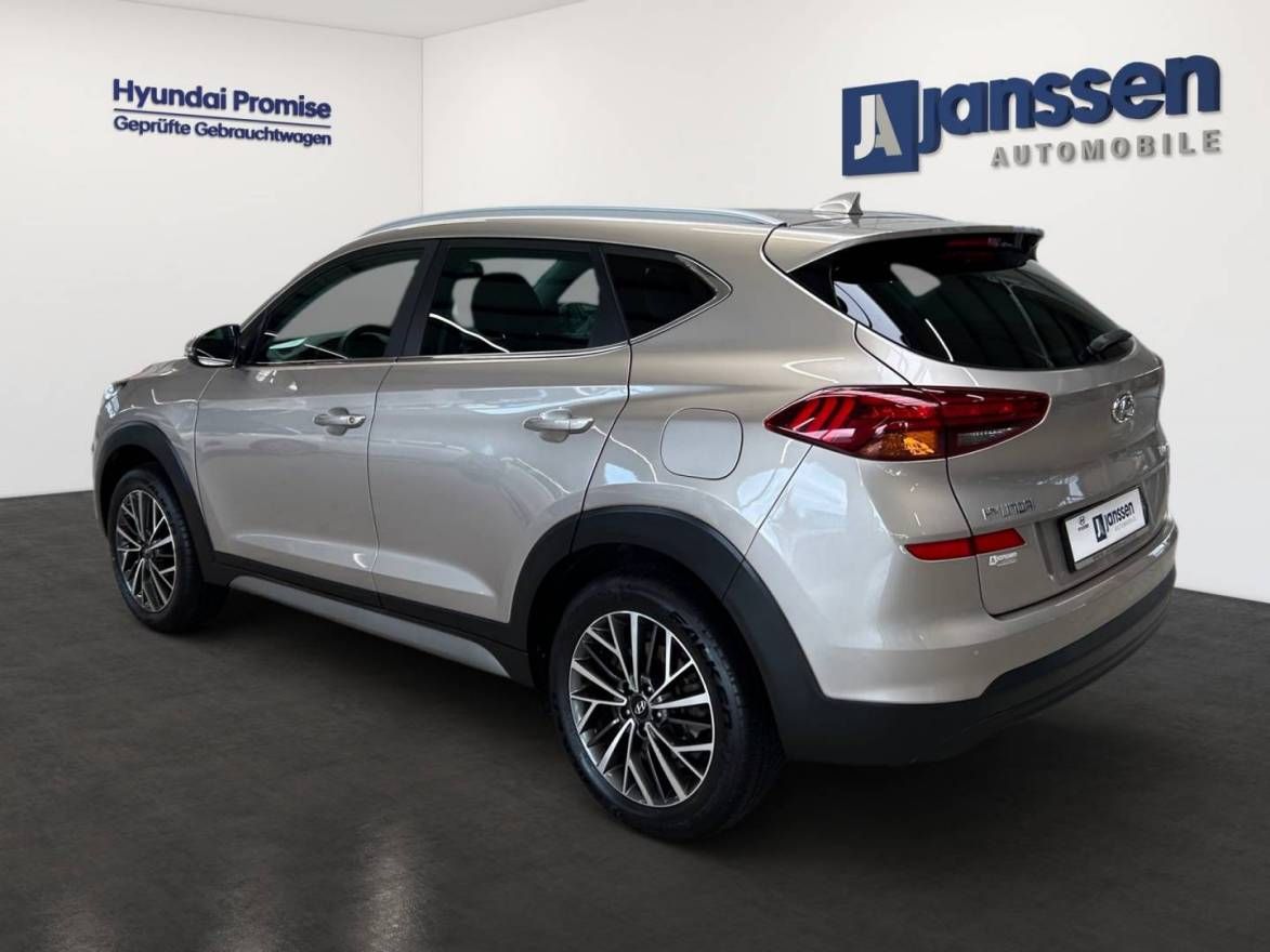 Fahrzeugabbildung Hyundai TUCSON FL STYLE