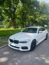 BMW 520 M-Paket Sitzbel., HUD, Live Cockpit, M-Sport - BMW 520 in Lübeck
