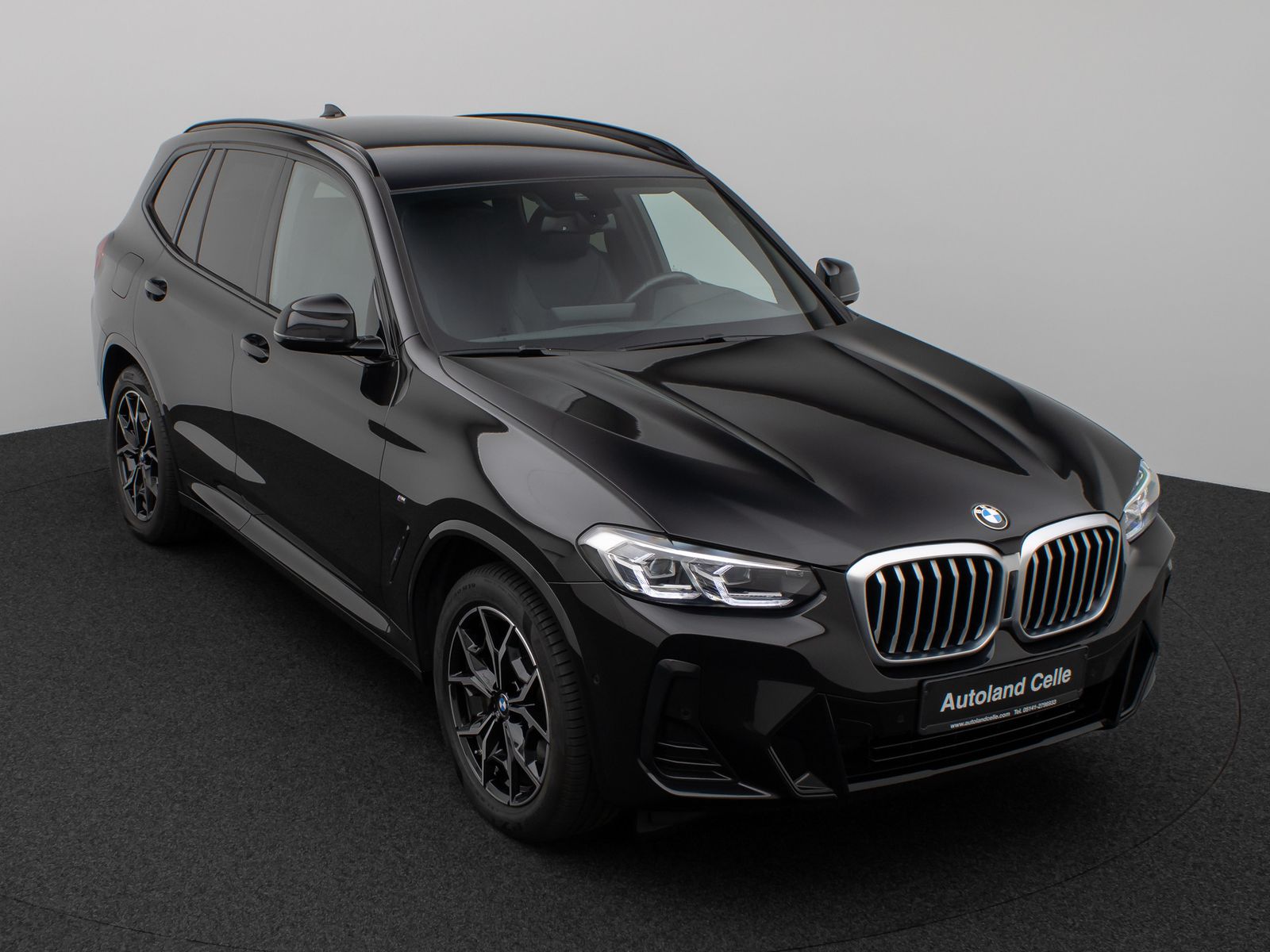 Fahrzeugabbildung BMW X3 xD30i M Sport Kamera DAB HiFi AdaptLED 19Zoll