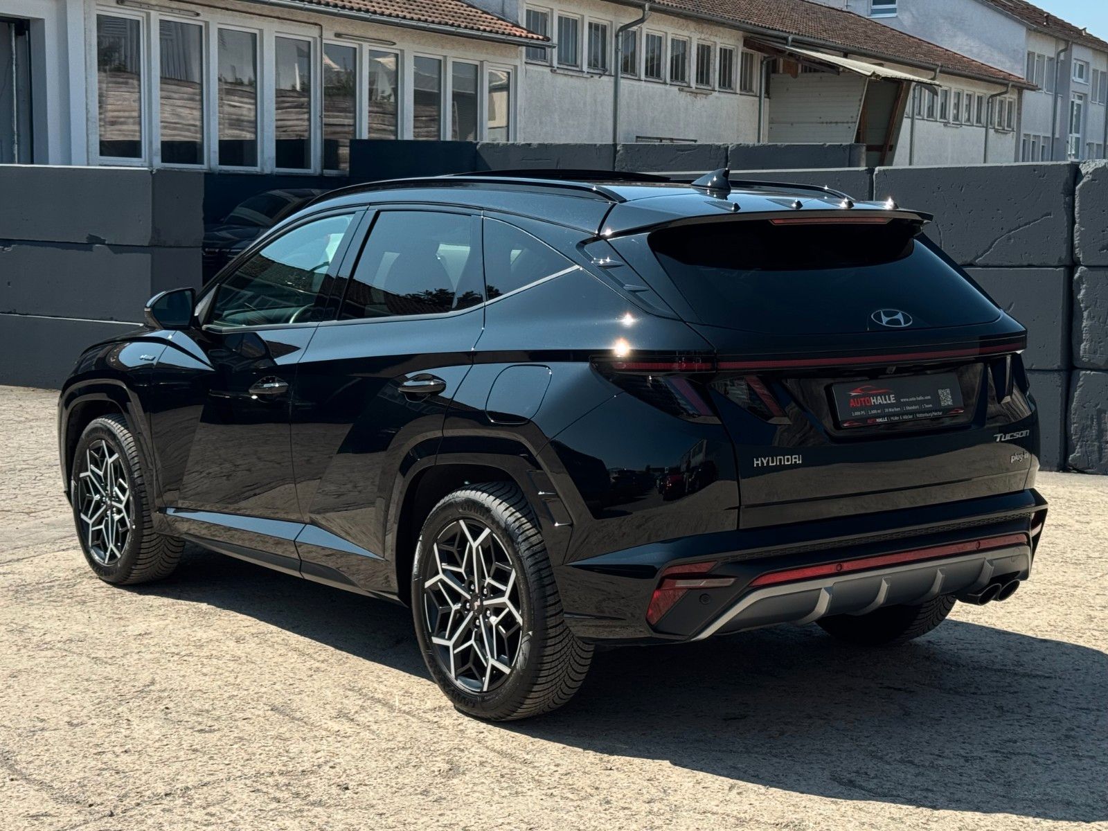 Fahrzeugabbildung Hyundai Tucson 1.6 T-GDI N Line PHEV 4WD PANO KRELL CAM