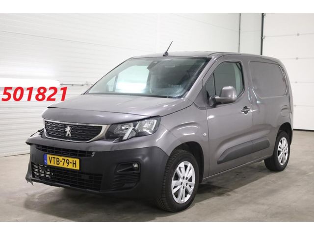 Peugeot Partner 1.5 BlueHDI Aut. Asphalt ACC Navi Camera