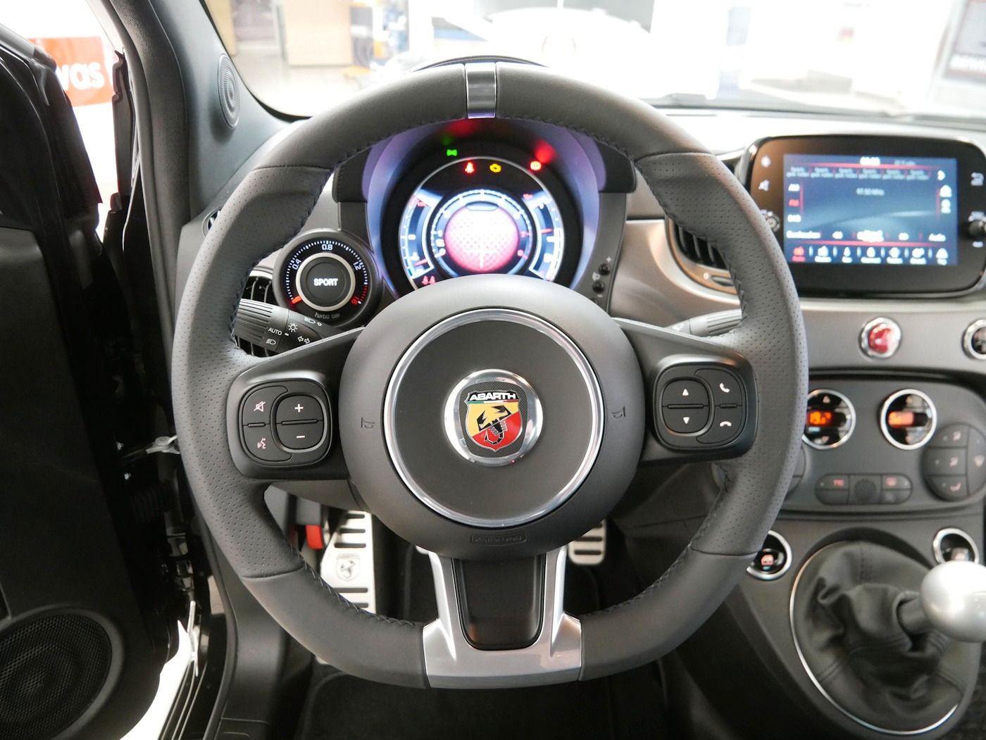 Fahrzeugabbildung Abarth 595 1.4 T-Jet Sammlerbesitz! Schutzfolie! Leder!