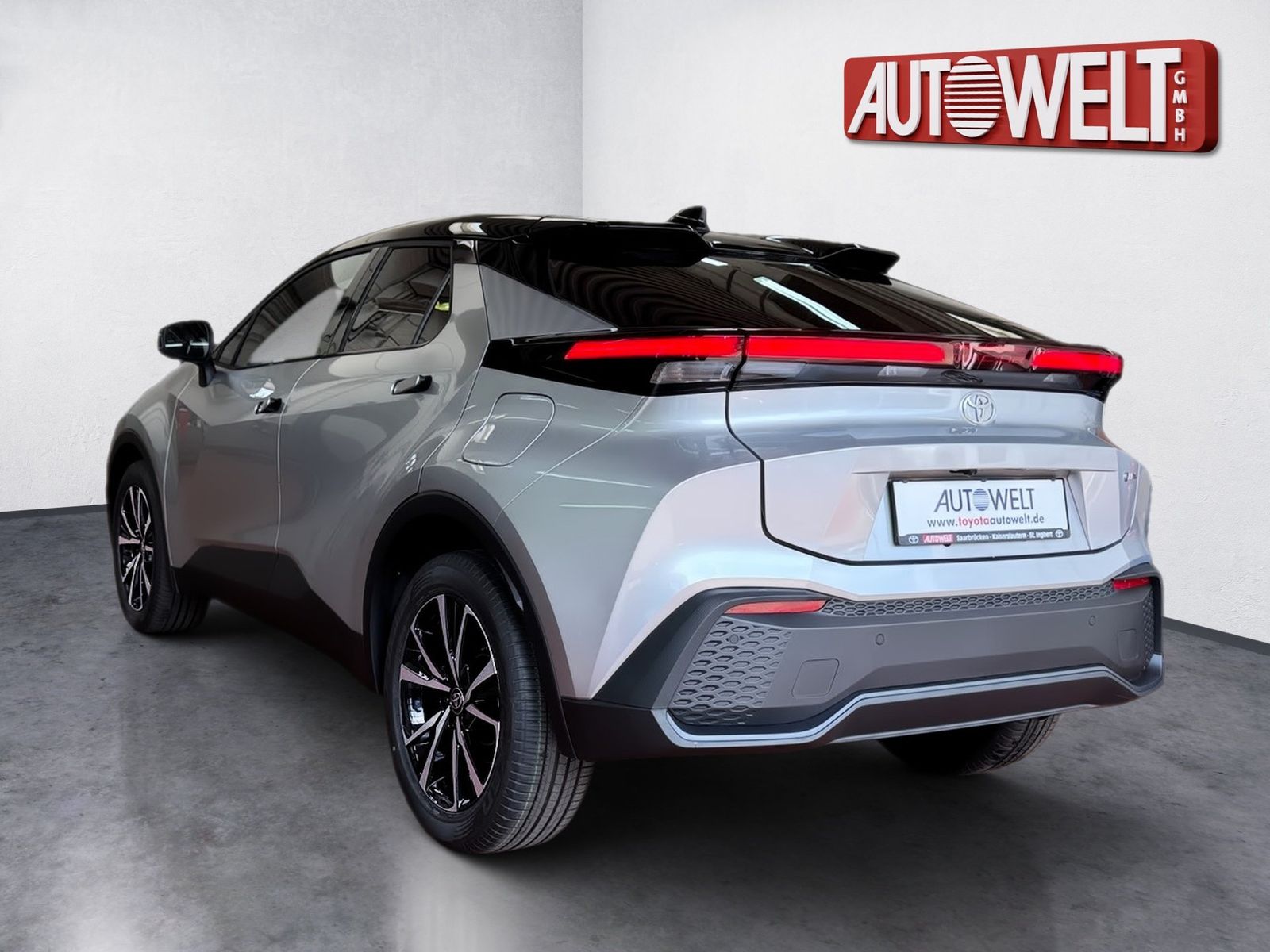 Fahrzeugabbildung Toyota C-HR 2.0 Teamplayer Technik-Paket KlimaA,LED,Nav