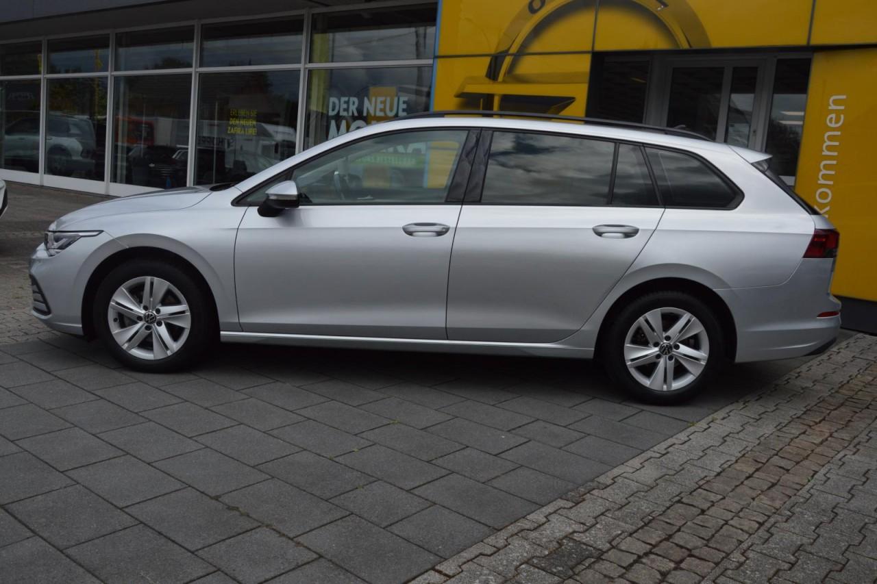 Volkswagen Golf VIII Variant Life eTSI NAVI / KLIMA / SHZ 