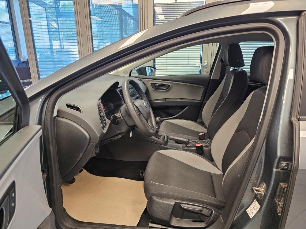 Seat Leon 2015 — photo 18