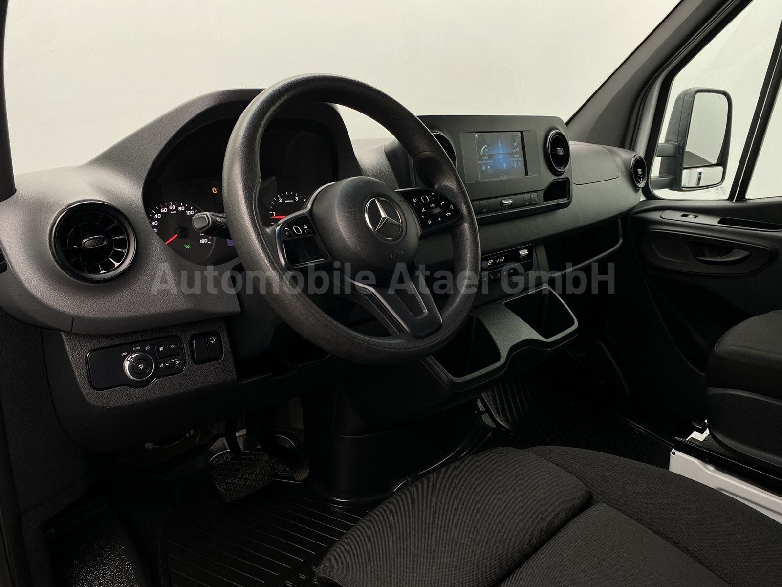 Fahrzeugabbildung Mercedes-Benz Sprinter 316 Automatik *MAXI* LBW (0953)