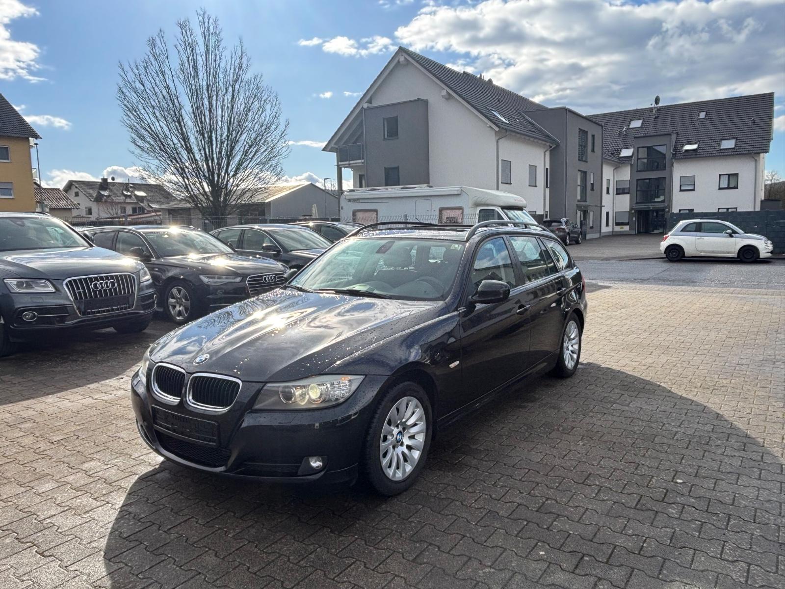 BMW 320d Touring Panorama Xenon Navi AHK TÜV 08/27