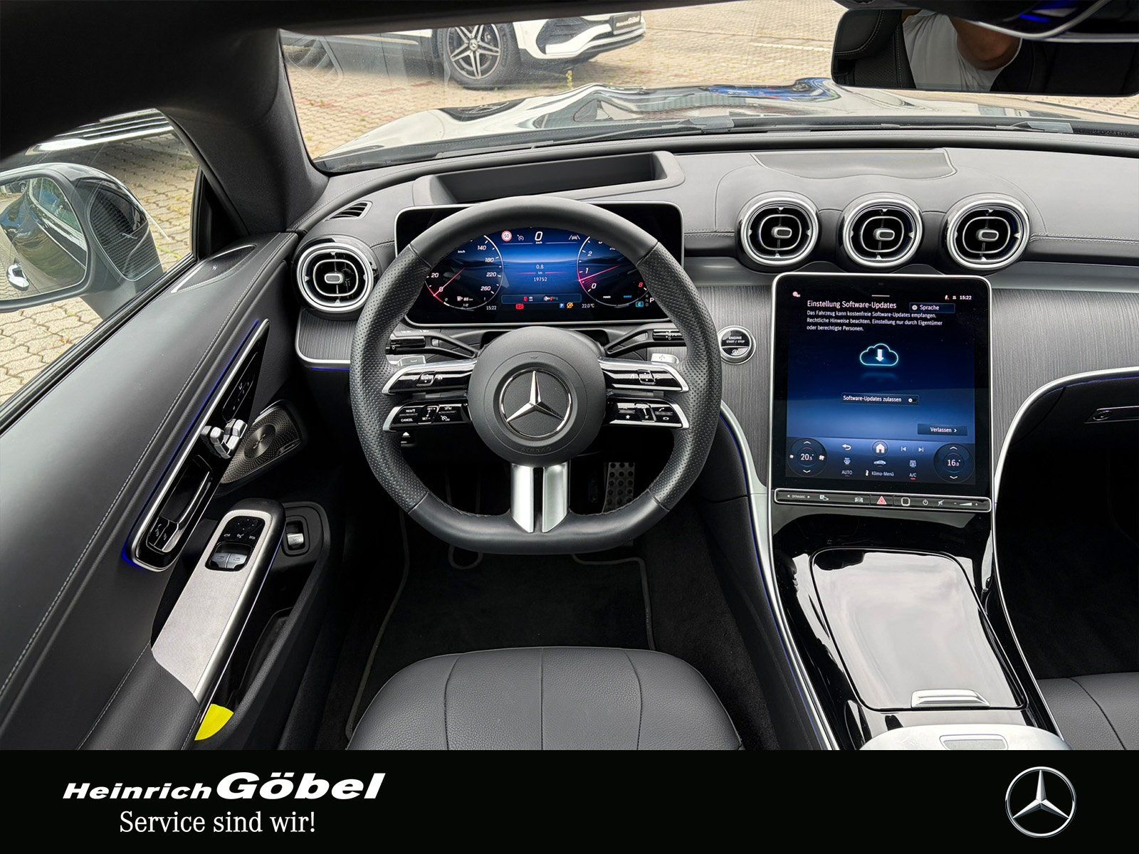 Fahrzeugabbildung Mercedes-Benz CLE 300 4M AMG*HEAD-UP*PANO*BURMESTER*MEMORY*360