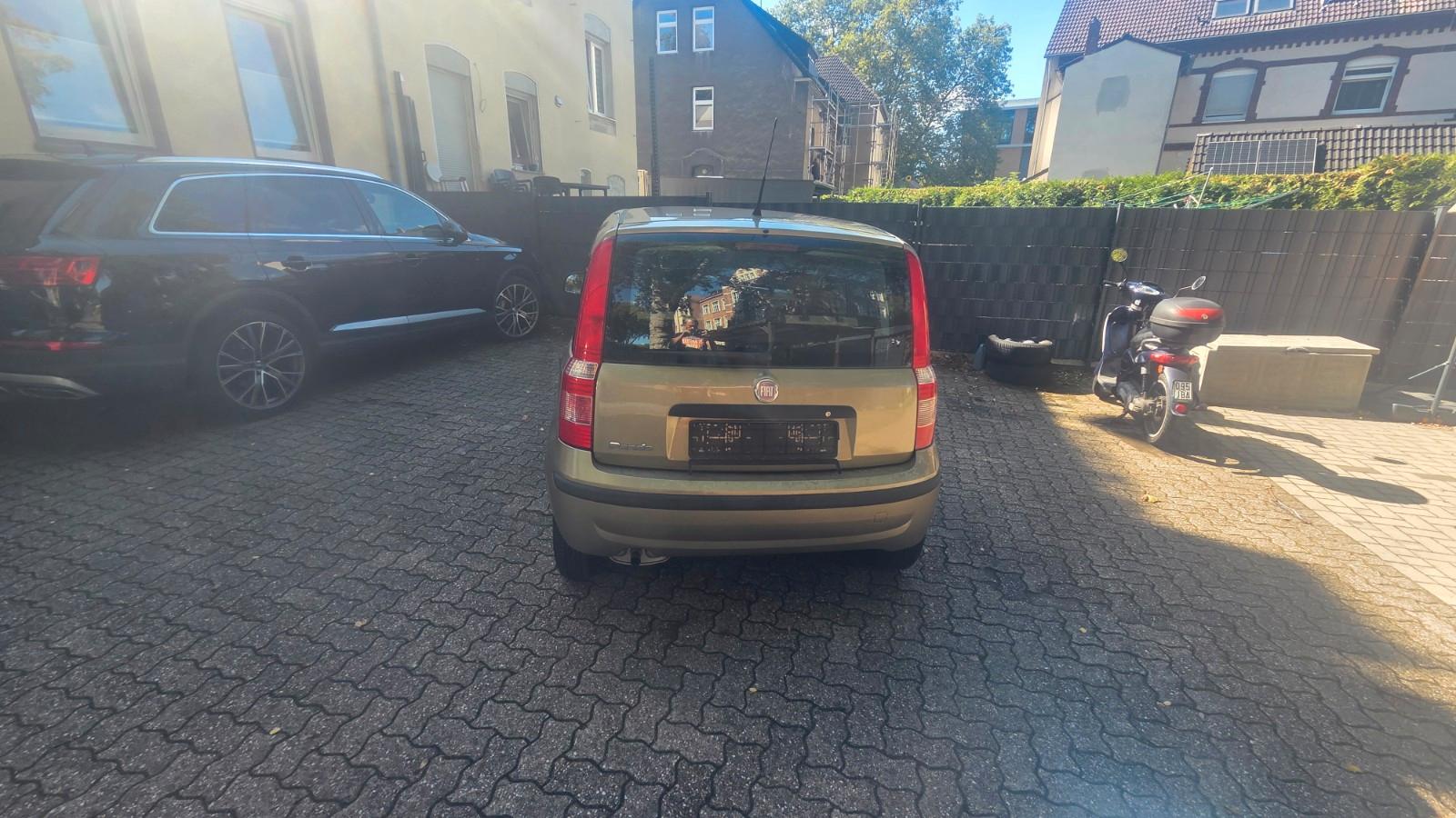Fiat Panda  12.000 km und frischen tüv