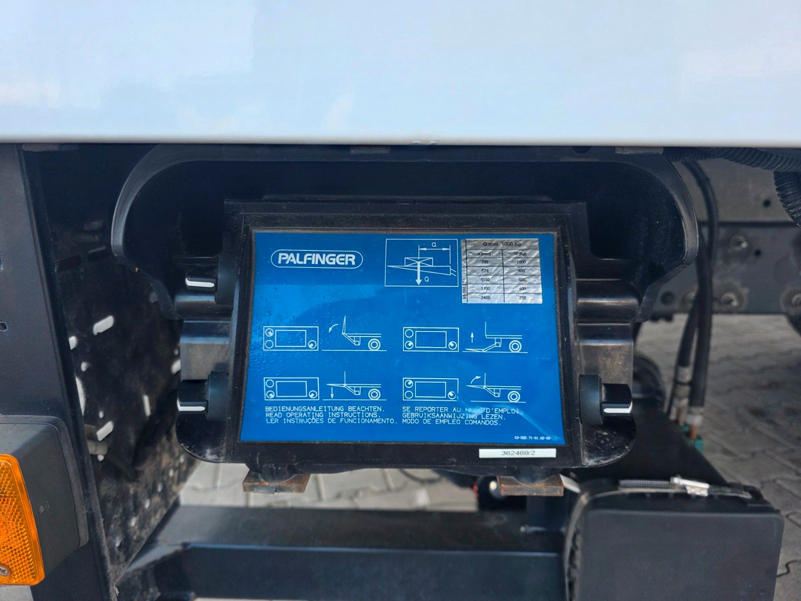 Fahrzeugabbildung Iveco Eurocargo ML75E16 LBW 1.000kg Klima Schalter