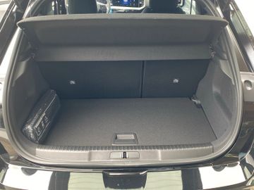 Bild 17 Opel Mokka NEUES MODELL 1.2*LED*SHZ*DAB*KAM**CARPLAY*