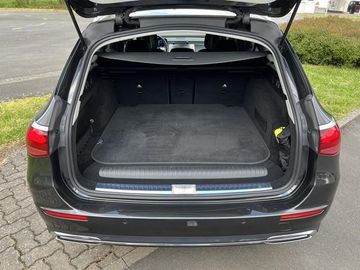 Mercedes E 300 - 8
