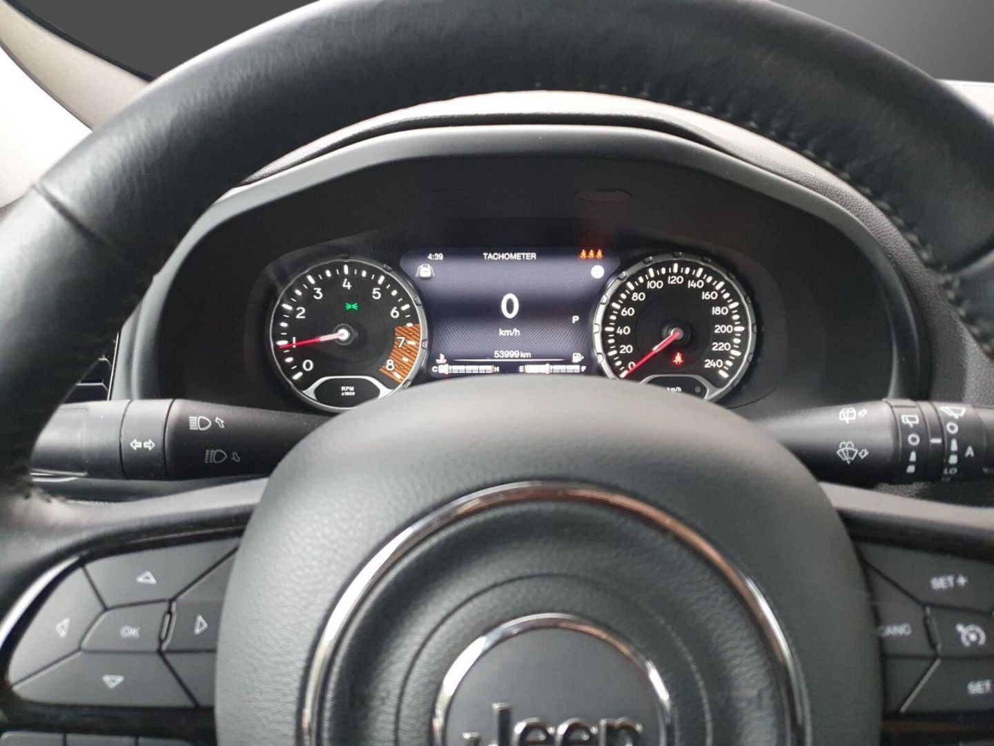 Fahrzeugabbildung Jeep Renegade Limited FWD 1.3 T-GDI - Night Edition -