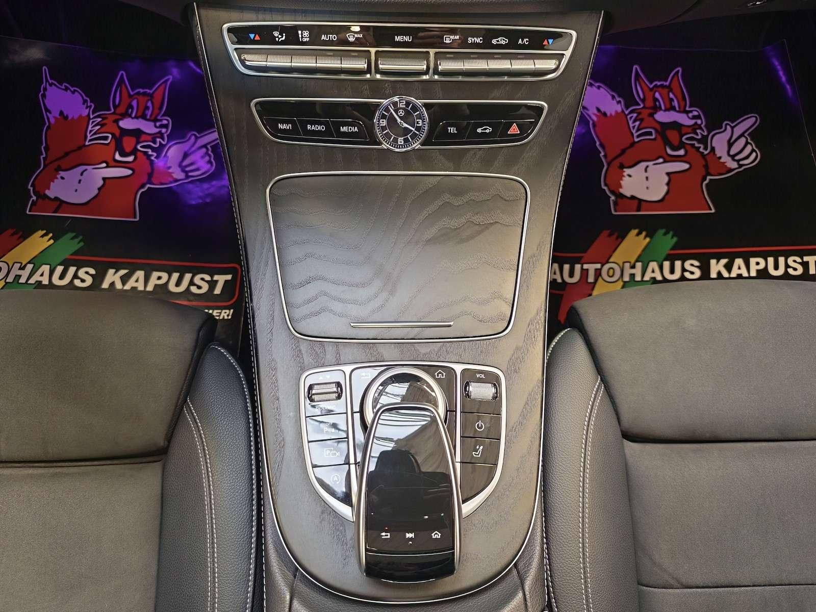 Fahrzeugabbildung Mercedes-Benz 300d AMG Line/Navi/S-Dach/Spur/DAB/Ahk 180 kW...