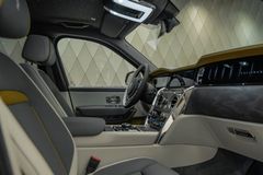 Cullinan Series II 2025 GREY/GREY/BEIGE