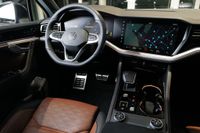 Volkswagen Touareg 3.0TDI R-Line Nachtsicht Pano StdHz 22" 