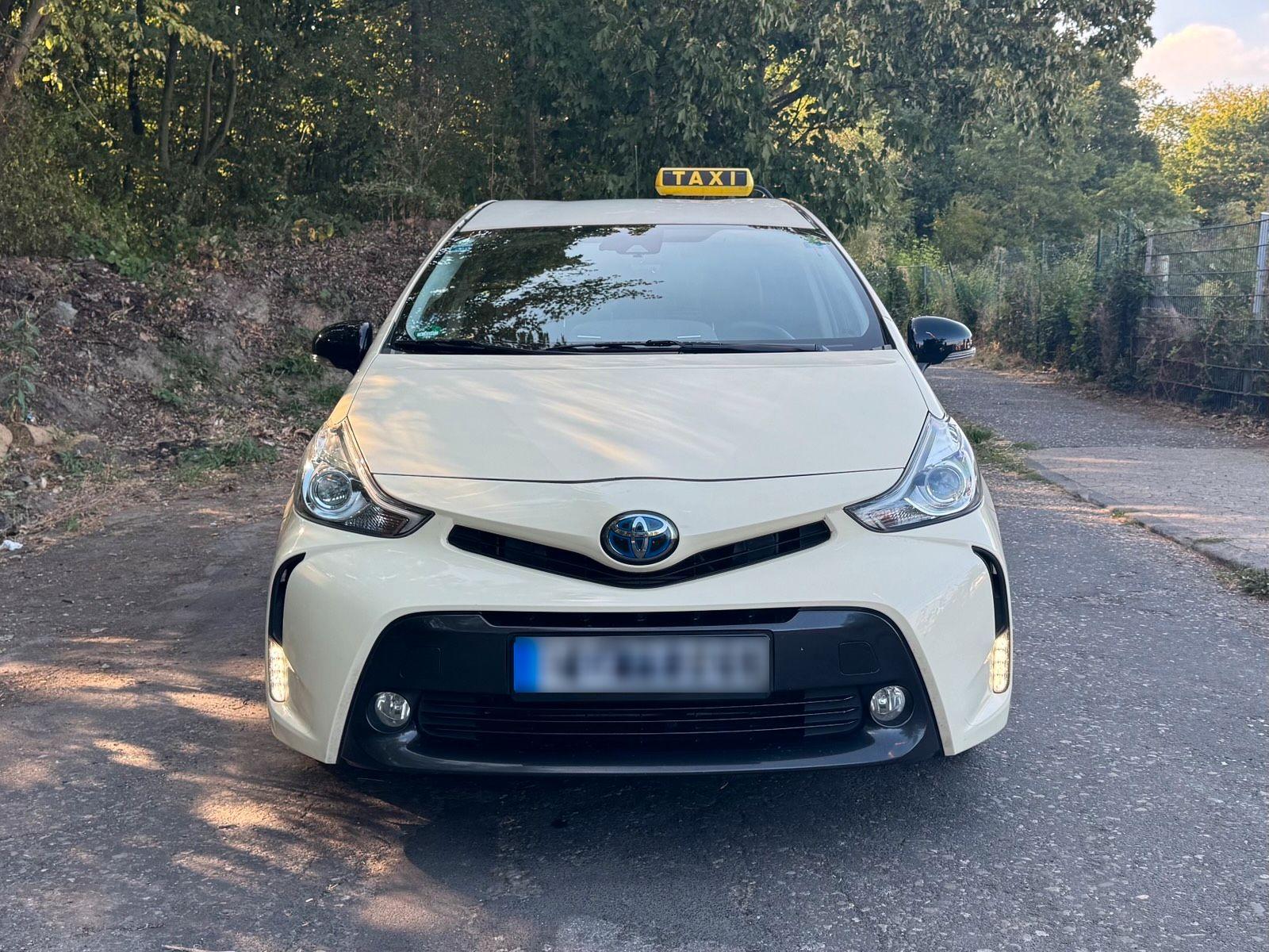 Toyota Prius+