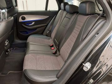 Mercedes E 200 - 7