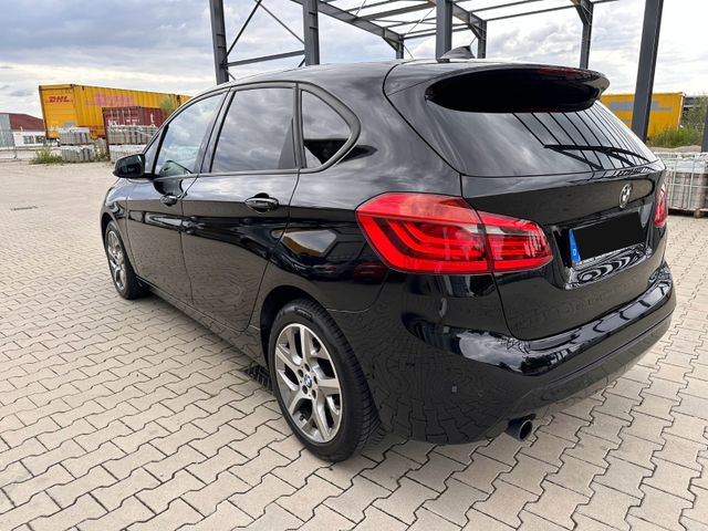 BMW 218 Active Tourer 218d Automatik 