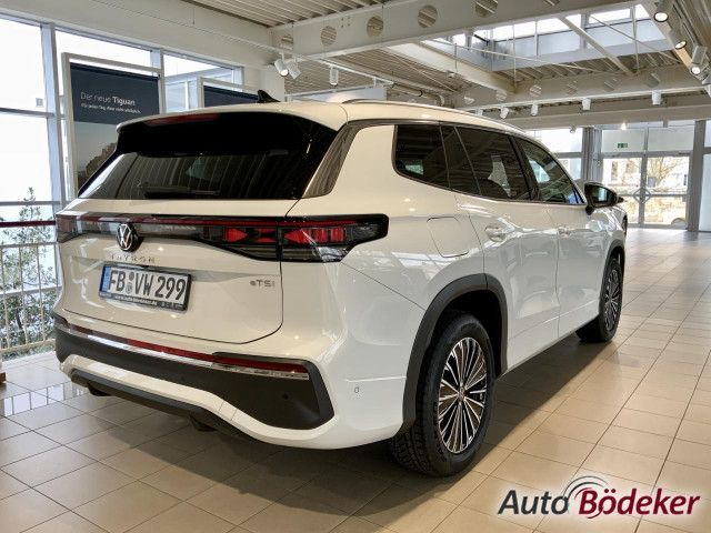 Volkswagen Tayron 1.5 eTSI DSG Elegance Bluetooth Navi LED
