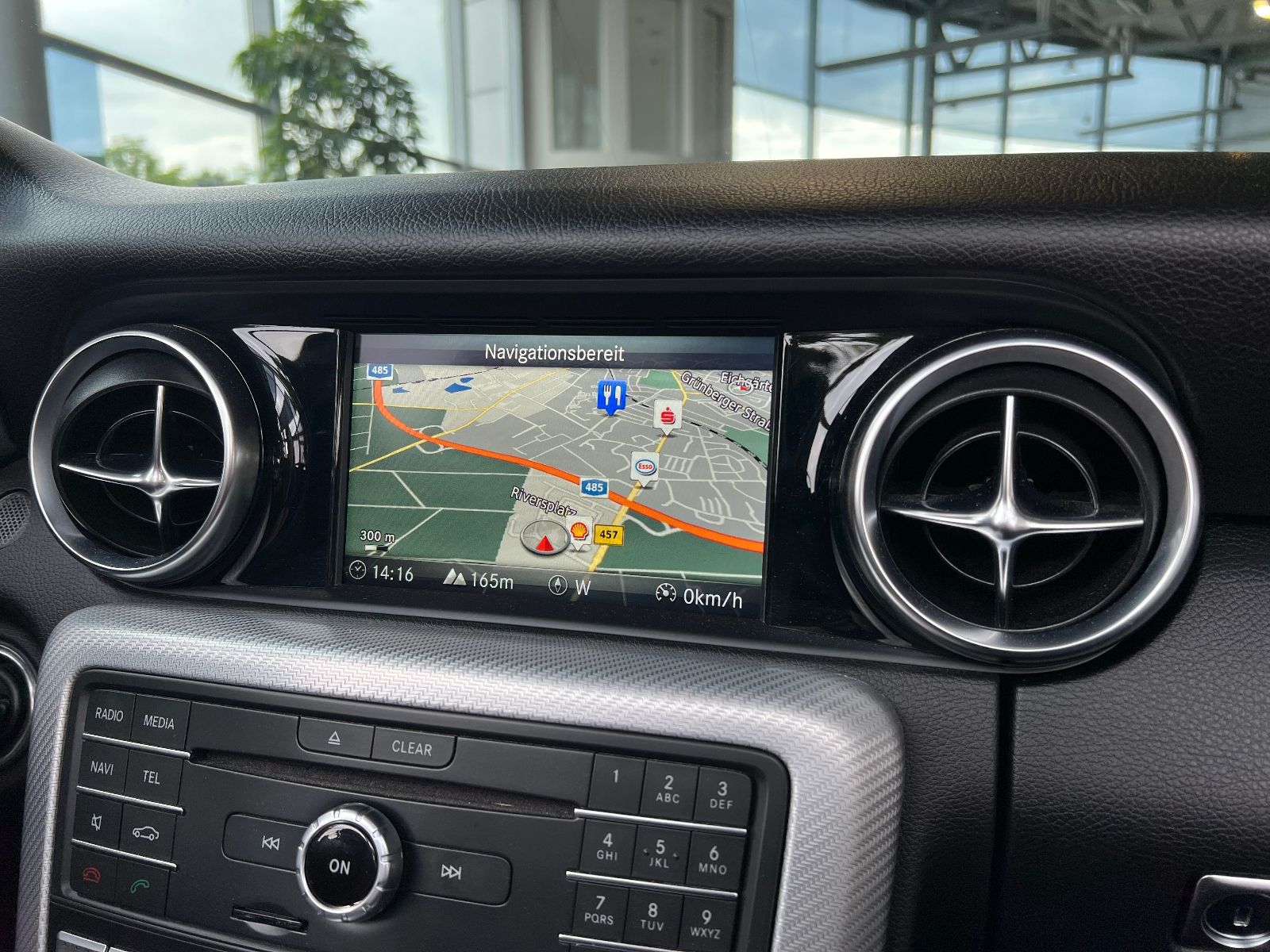 Fahrzeugabbildung Mercedes-Benz SLC 200 LED NAV SHZ PDC ALU