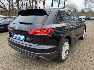 Volkswagen Touareg - 7