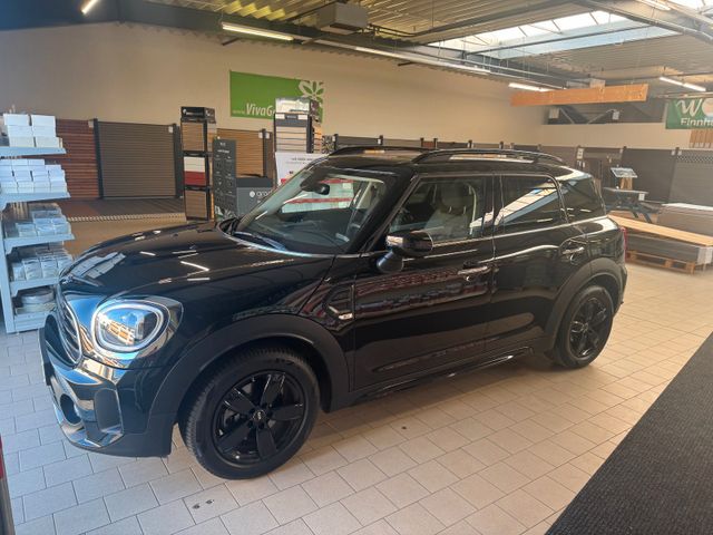 MINI Cooper Countryman Cooper Classic Trim AT Cla...