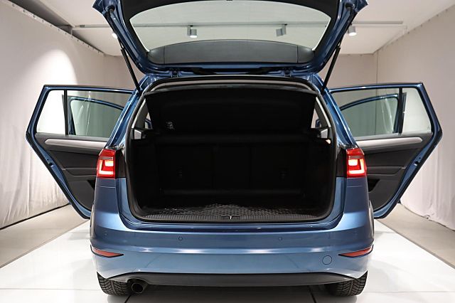 Golf Sportsvan 1.2 TSI BMT Comfortline PDC DSG