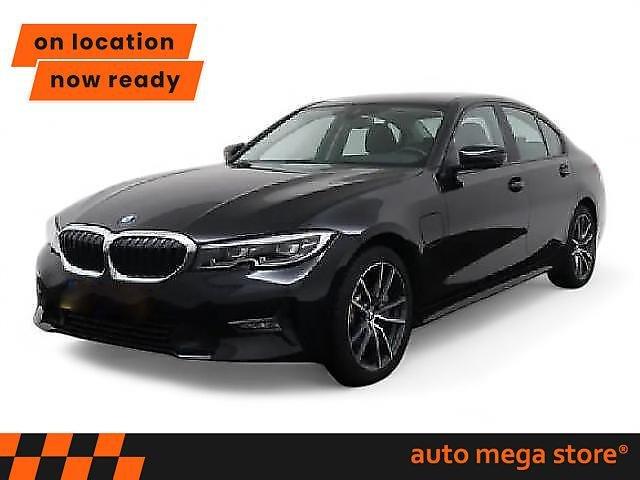 BMW 330 AUT/LED/Navi/SHZ/Virtual/Hifi/PDC/KlimaA/LM
