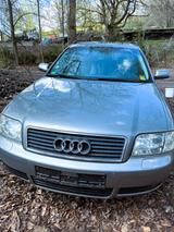 Audi A6, quattro, Kombi, Erstzulassung: Juni 2003 - Audi quattro mit Diesel-Antrieb