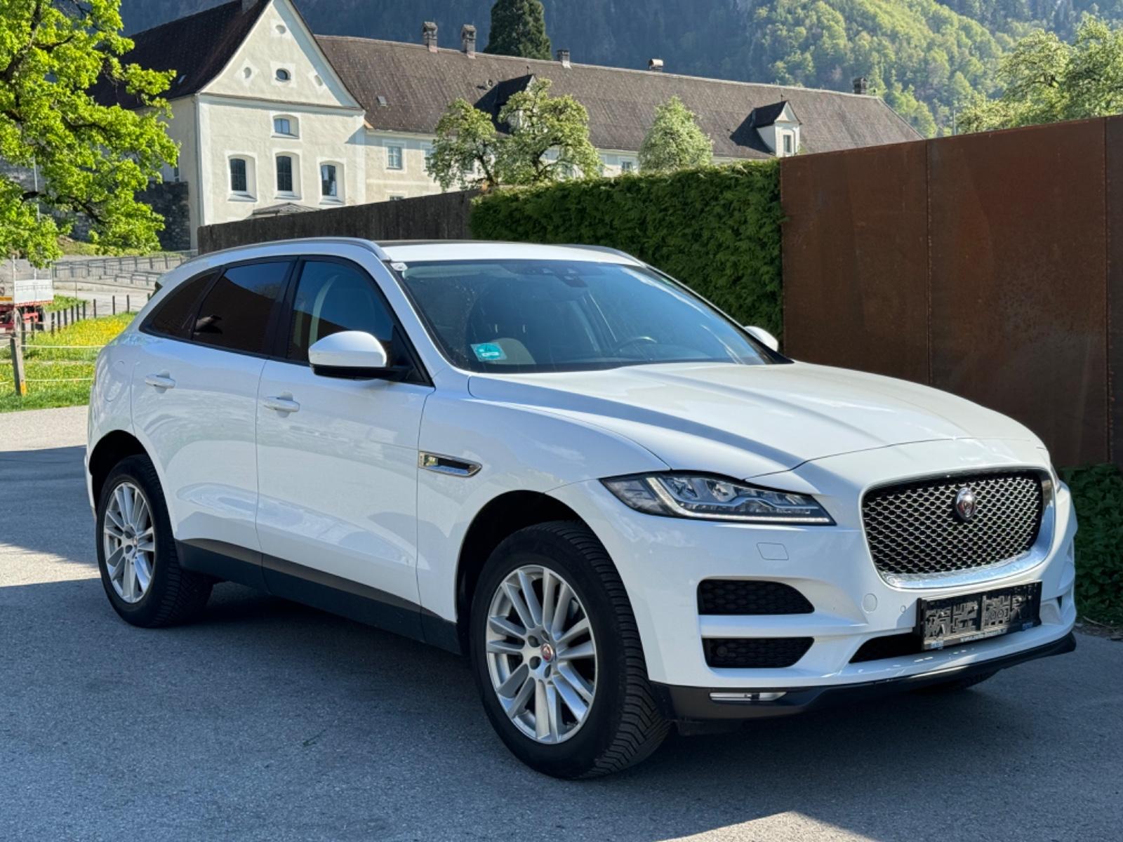 Jaguar F-Pace 20d AWD Pure Automatik