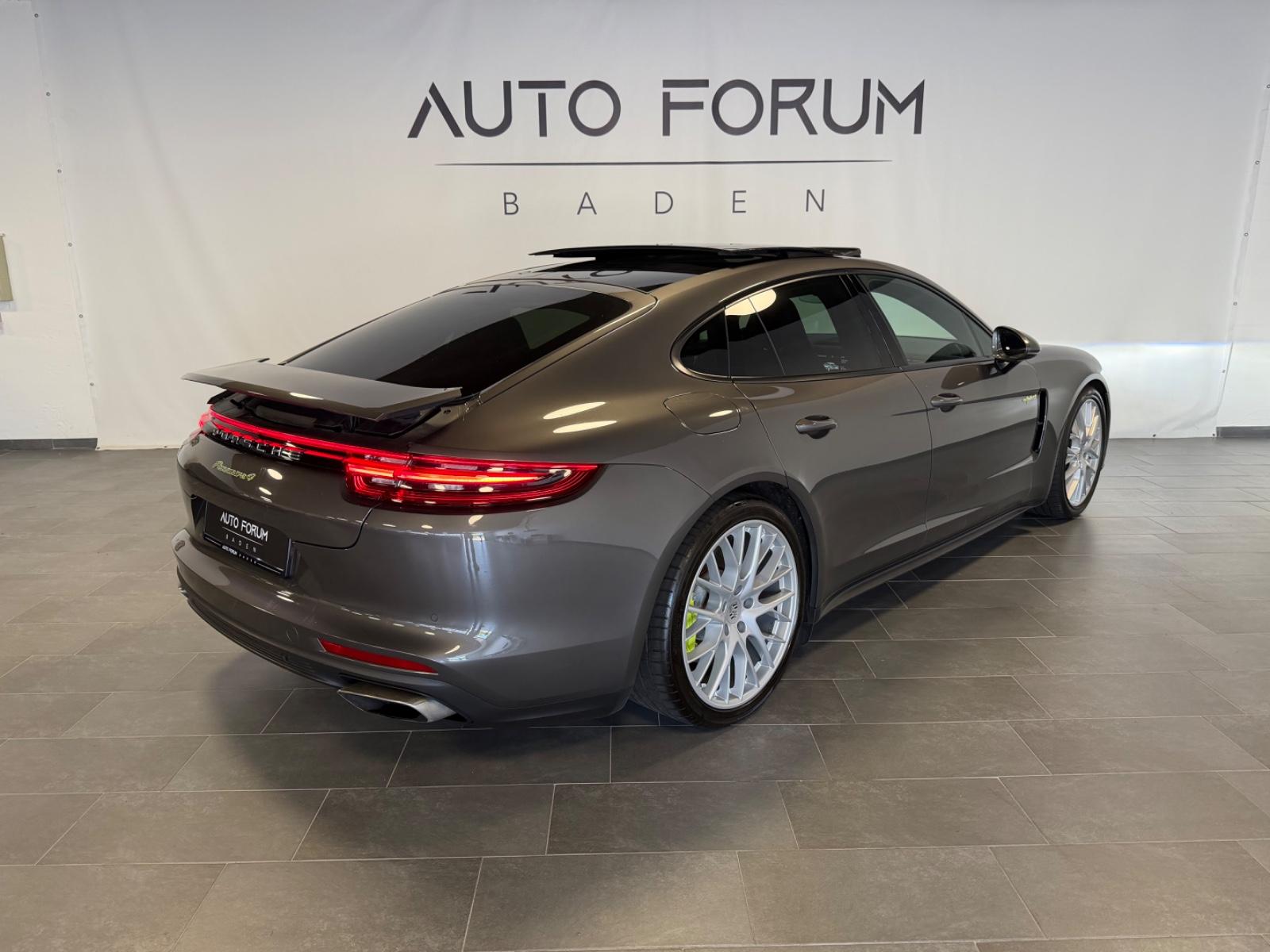 Porsche Panamera 4 E-Hybrid Chrono*Pano*Kamera*Bose*