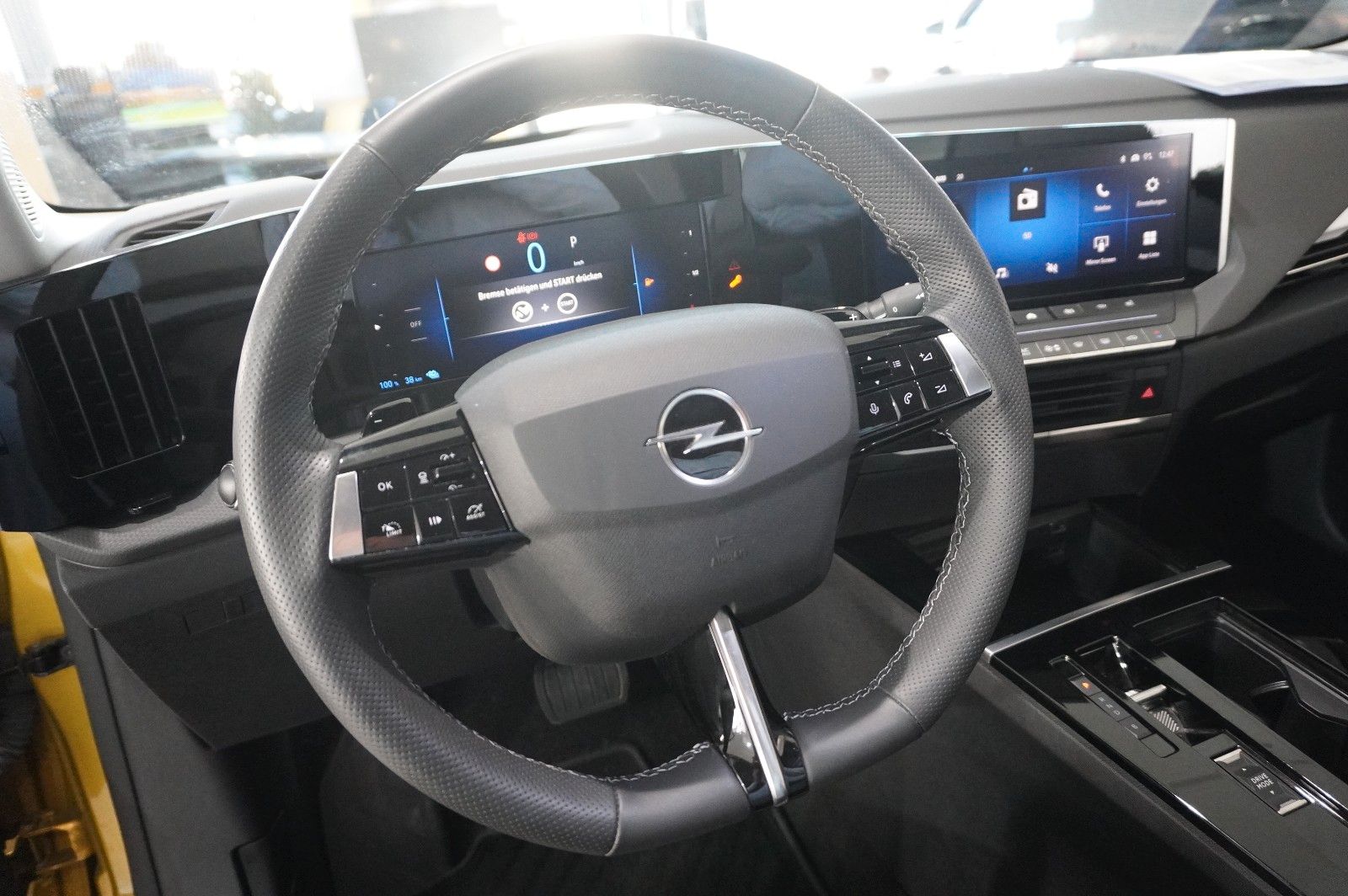 Fahrzeugabbildung Opel Astra L Lim. 1.6 HYBRID ELEGANCE NAVI/LED/SH/AHK