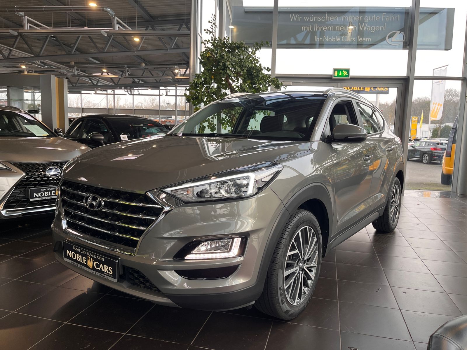 Fahrzeugabbildung Hyundai TUCSON Advantage AHK 2WD KLIMA NAVI ALU