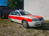 Audi A6 Avant 2.5 V6 TDI Notarztfahrzeug BRK - Audi A6 aus 2004: Kombi