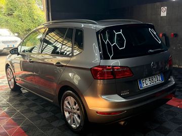 Volkswagen Golf - 12