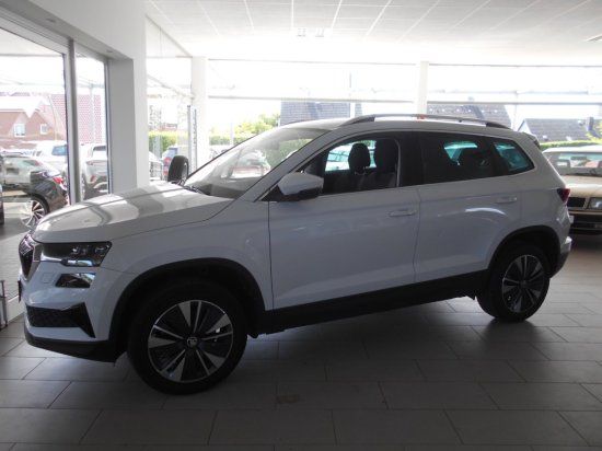 Skoda Karoq 1.5 TSI Style DSG AHK,Rfk, Ganzjahresreife