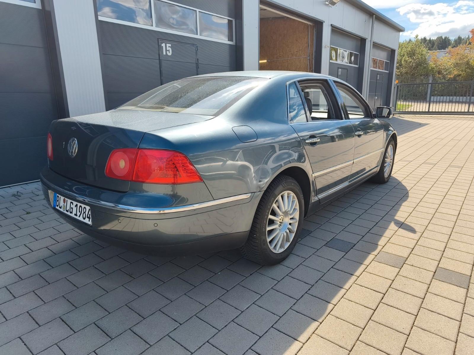 Volkswagen Phaeton 3.2 V6 Tiptronic 5-Sitzer