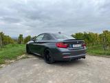 BMW M235i Coupé - - graue BMW M235