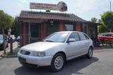 Audi A3 1.6 Ambiente*Klima*Alu*Euro4*2 Hand* - gebrauchte Audi A3 aus dem Jahr 2001