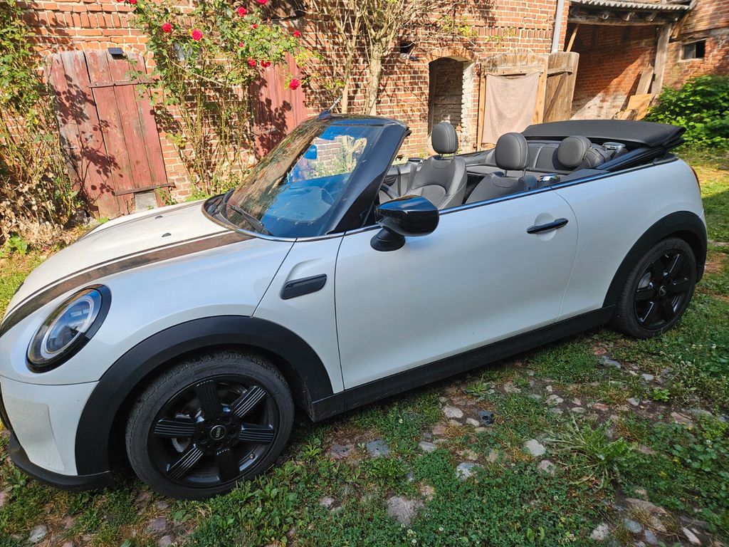 Image of MINI Cooper Cabrio