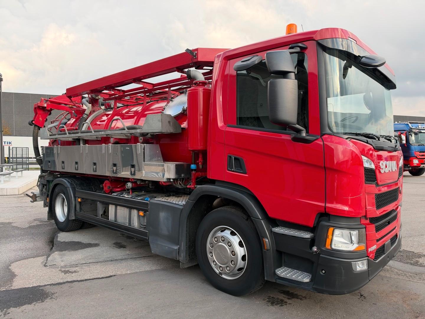 Scania P280 4x2 Simon Moos SLS1648 Combi