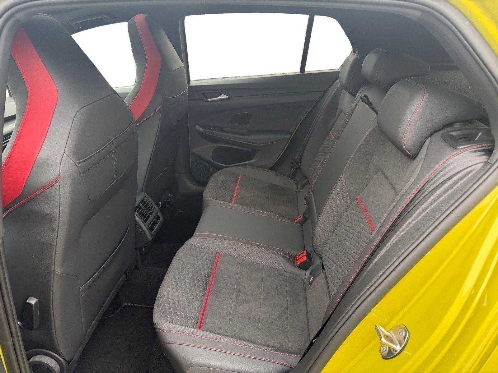 Volkswagen Golf - Bild 14