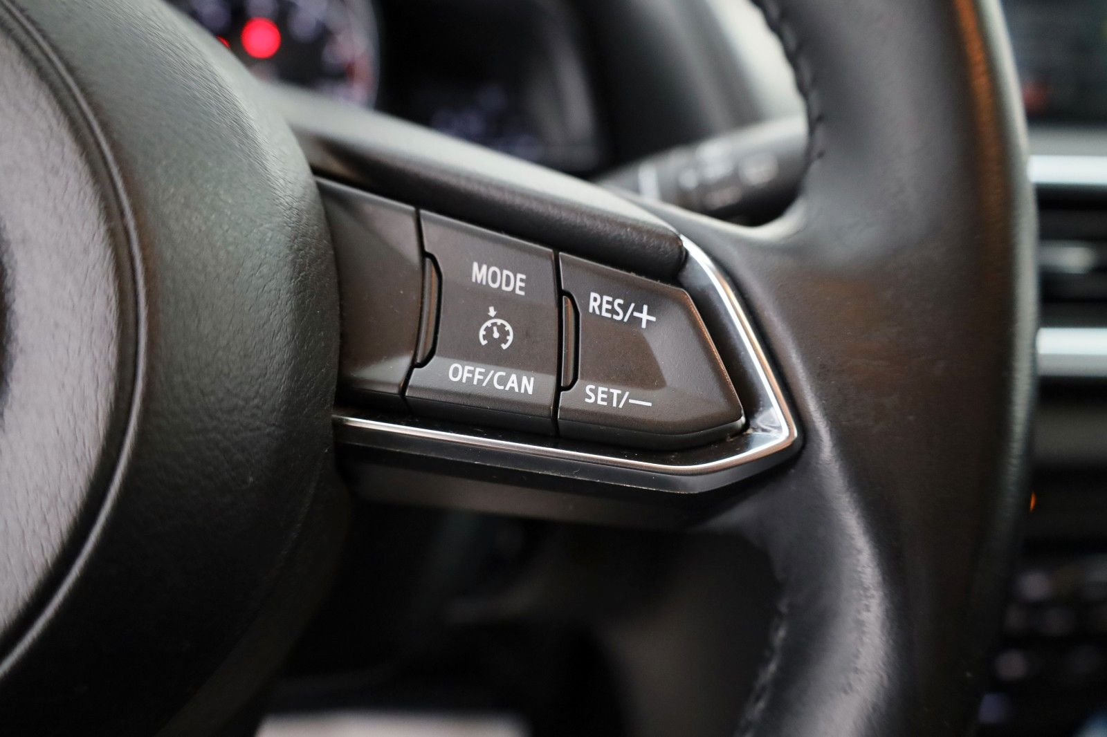 Fahrzeugabbildung Mazda 3 Sports-Line Navi,LED,Kamera,SH,BOSE,HUD,SR+WR