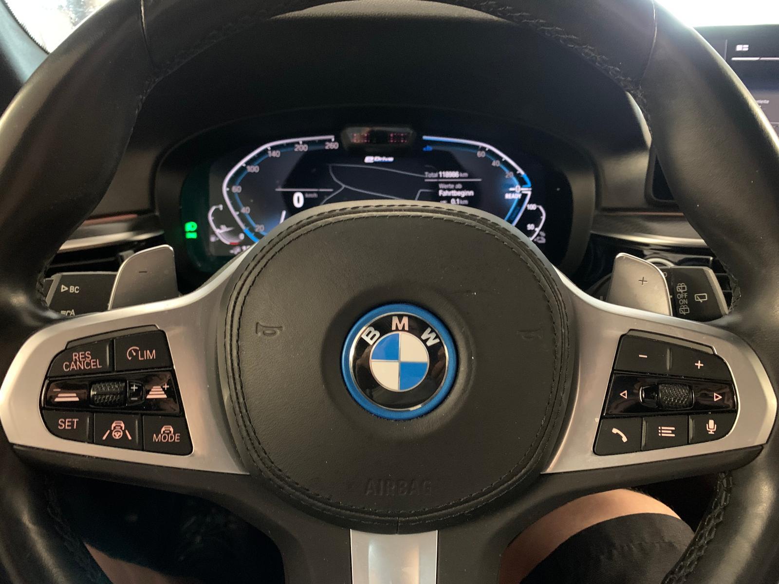 BMW 530 Touring e M Sport|ShadowL|DrivProf|HUD|Laser