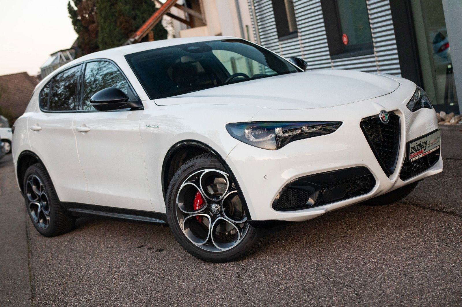 Fahrzeugabbildung Alfa Romeo Stelvio Veloce 2.2 Q4 AT8 * ab 309€/Monat o. Anz
